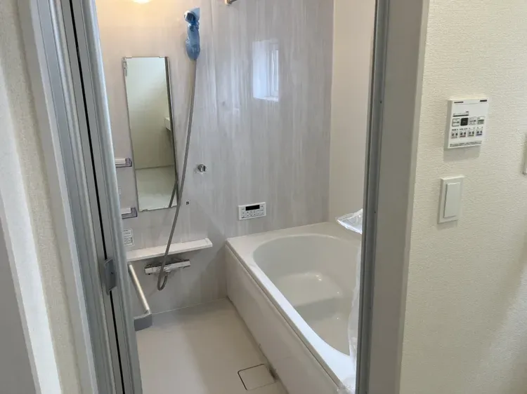 ⑩号棟バスルーム