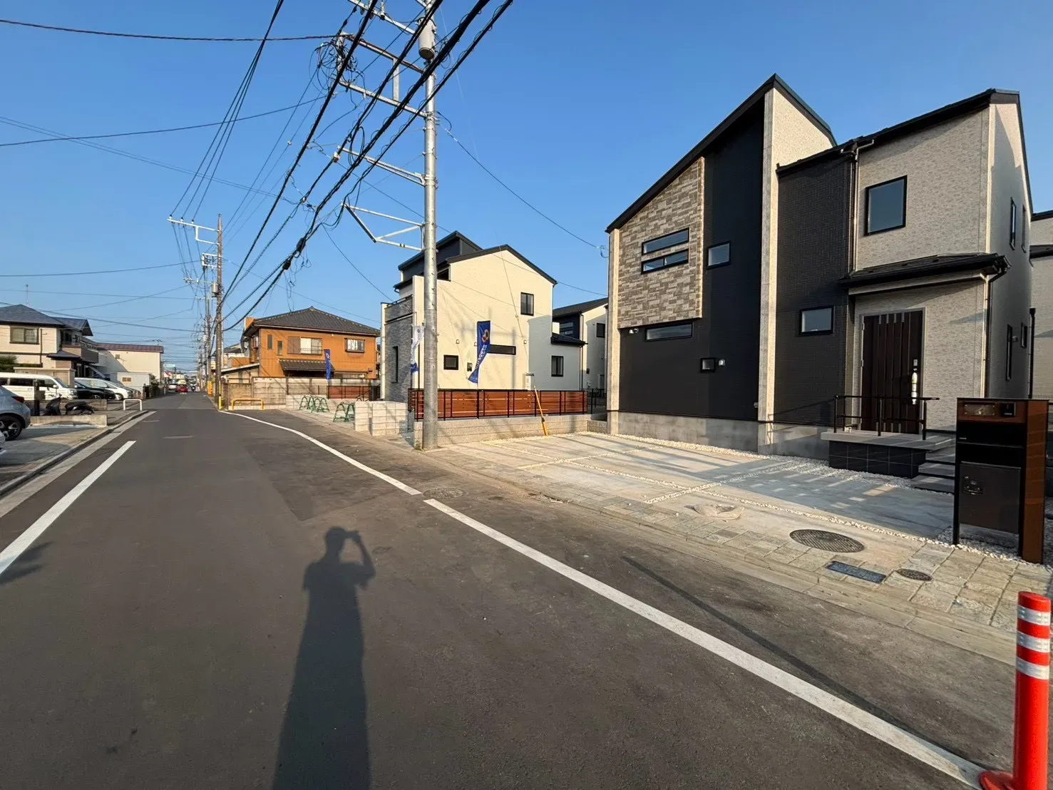 奥②号棟・手前④号棟:外観写真
