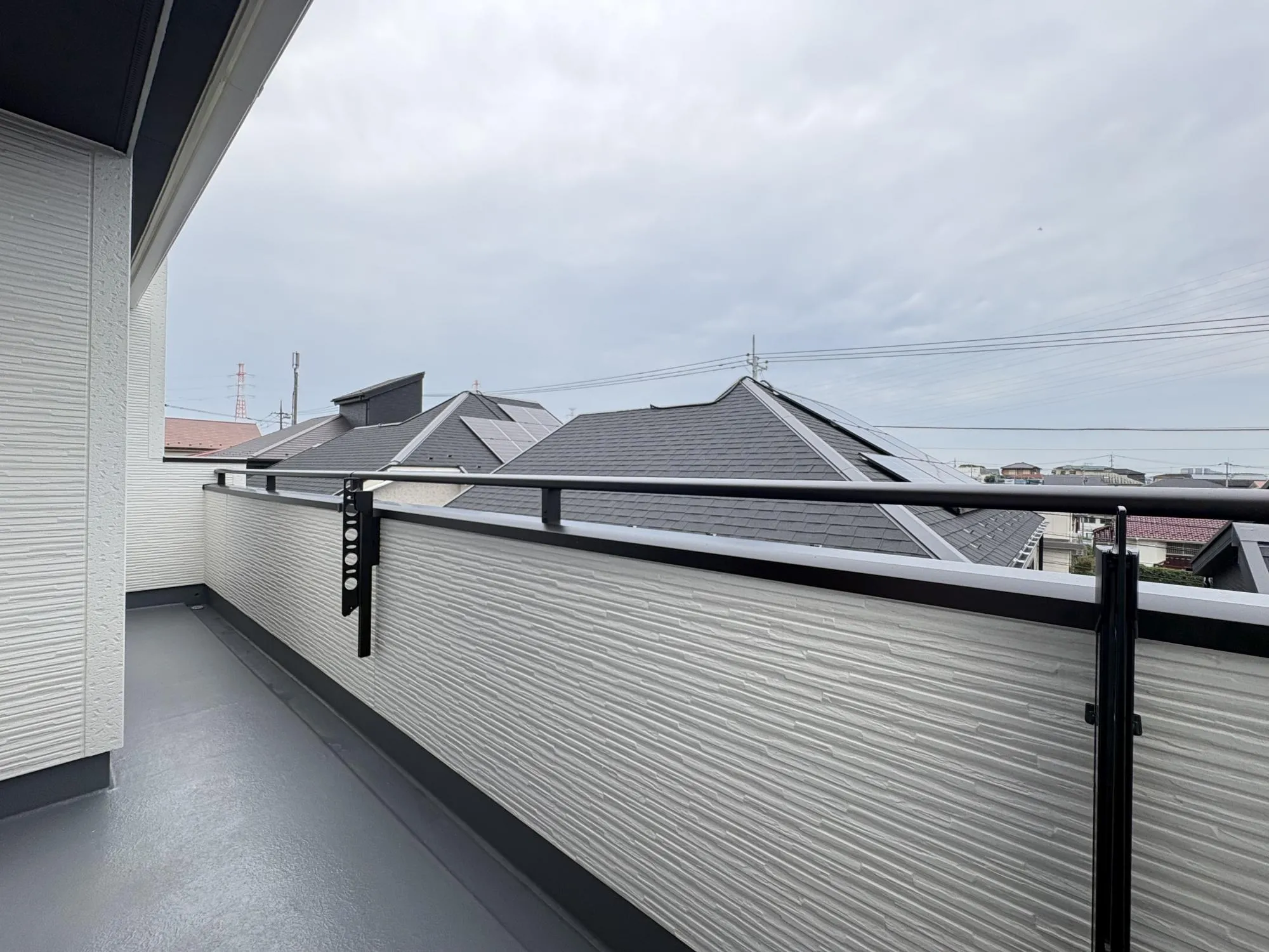 【7号棟バルコニー】※7月中旬撮影