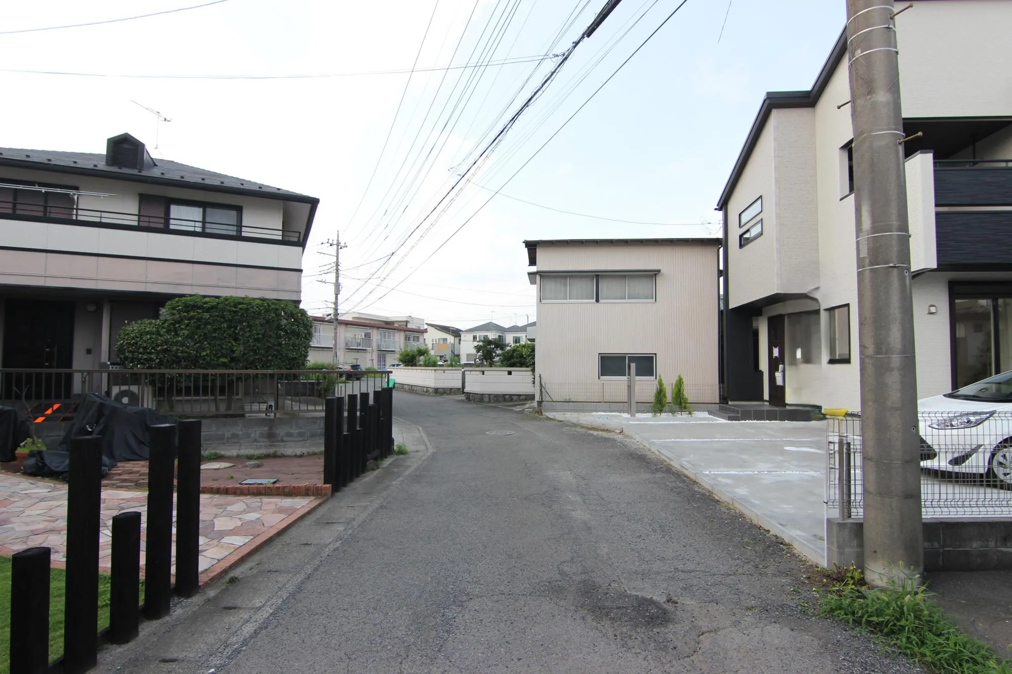 販売現地