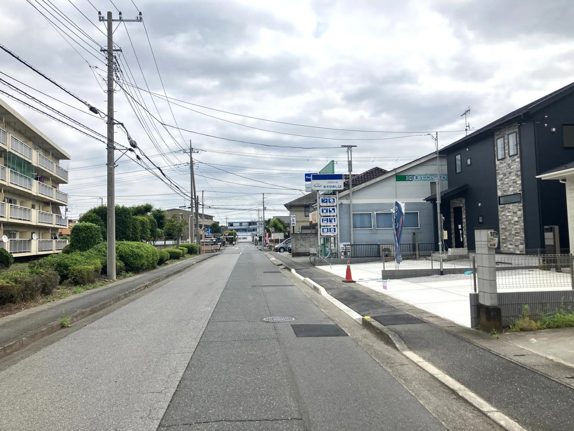 前面道路 北約9.0m公道