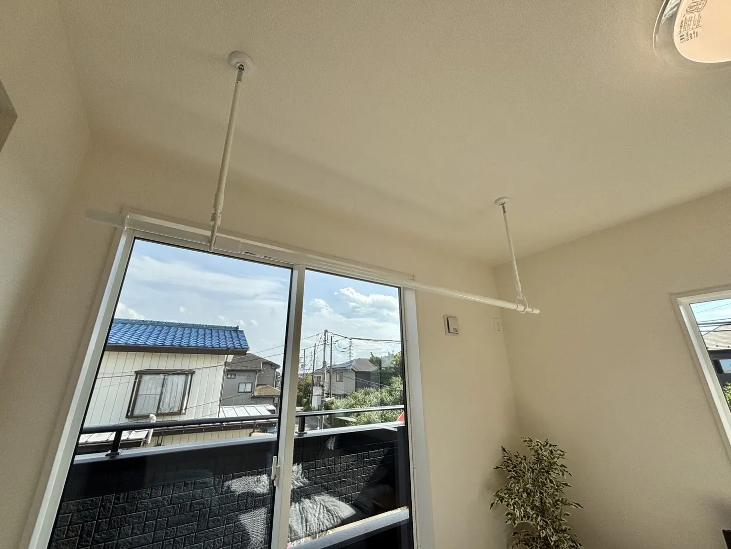 【2号棟】室内物干し