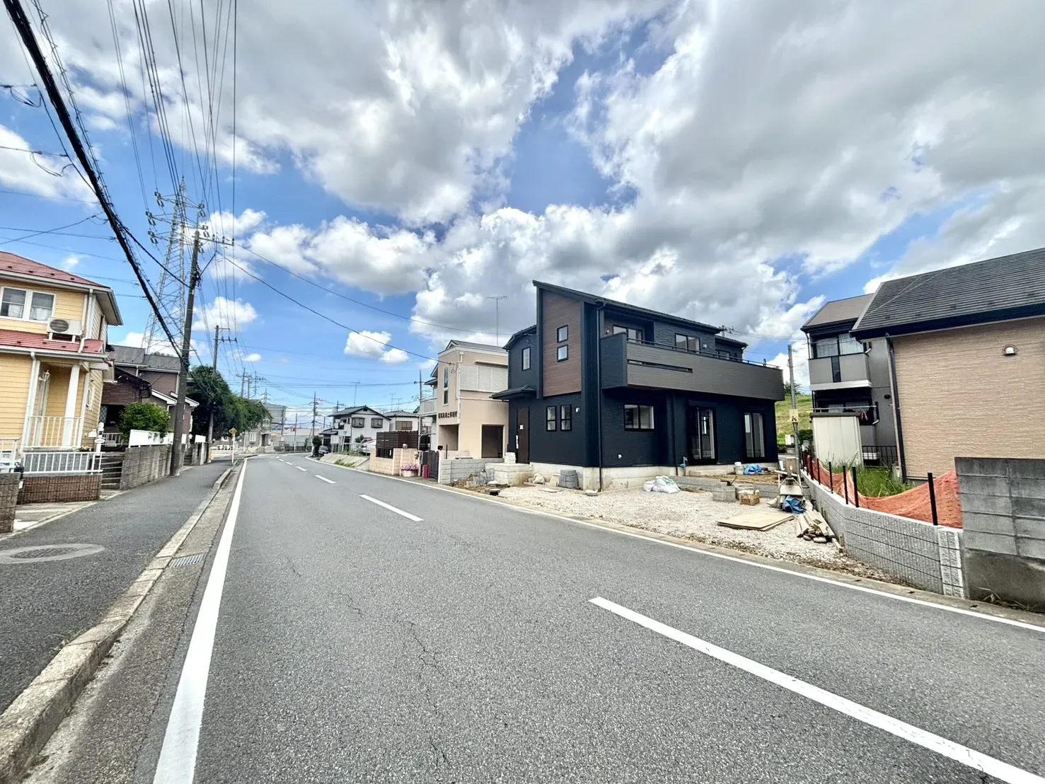 前面道路含む現地写真(7/19撮影)
