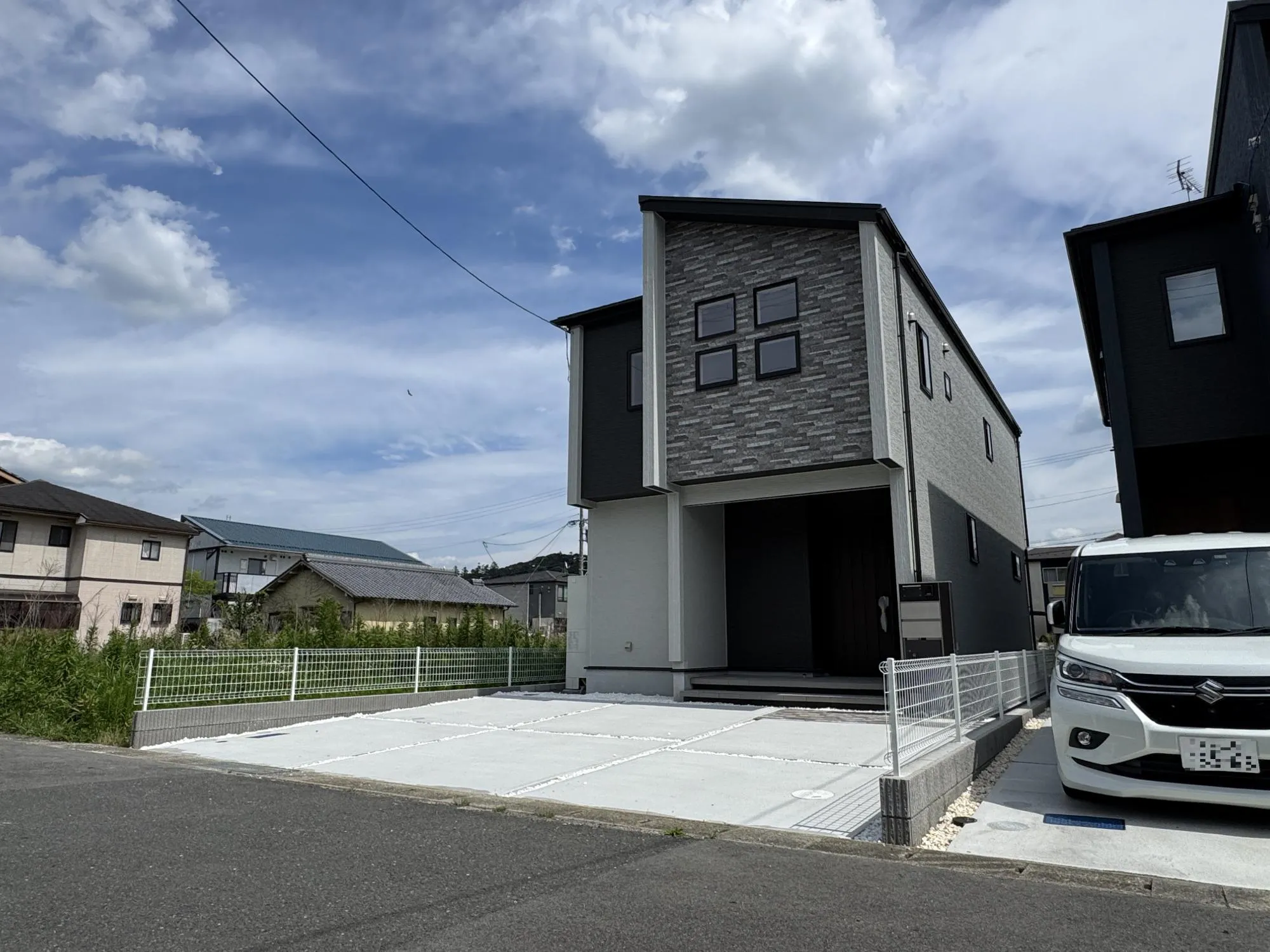 【外観①号棟】