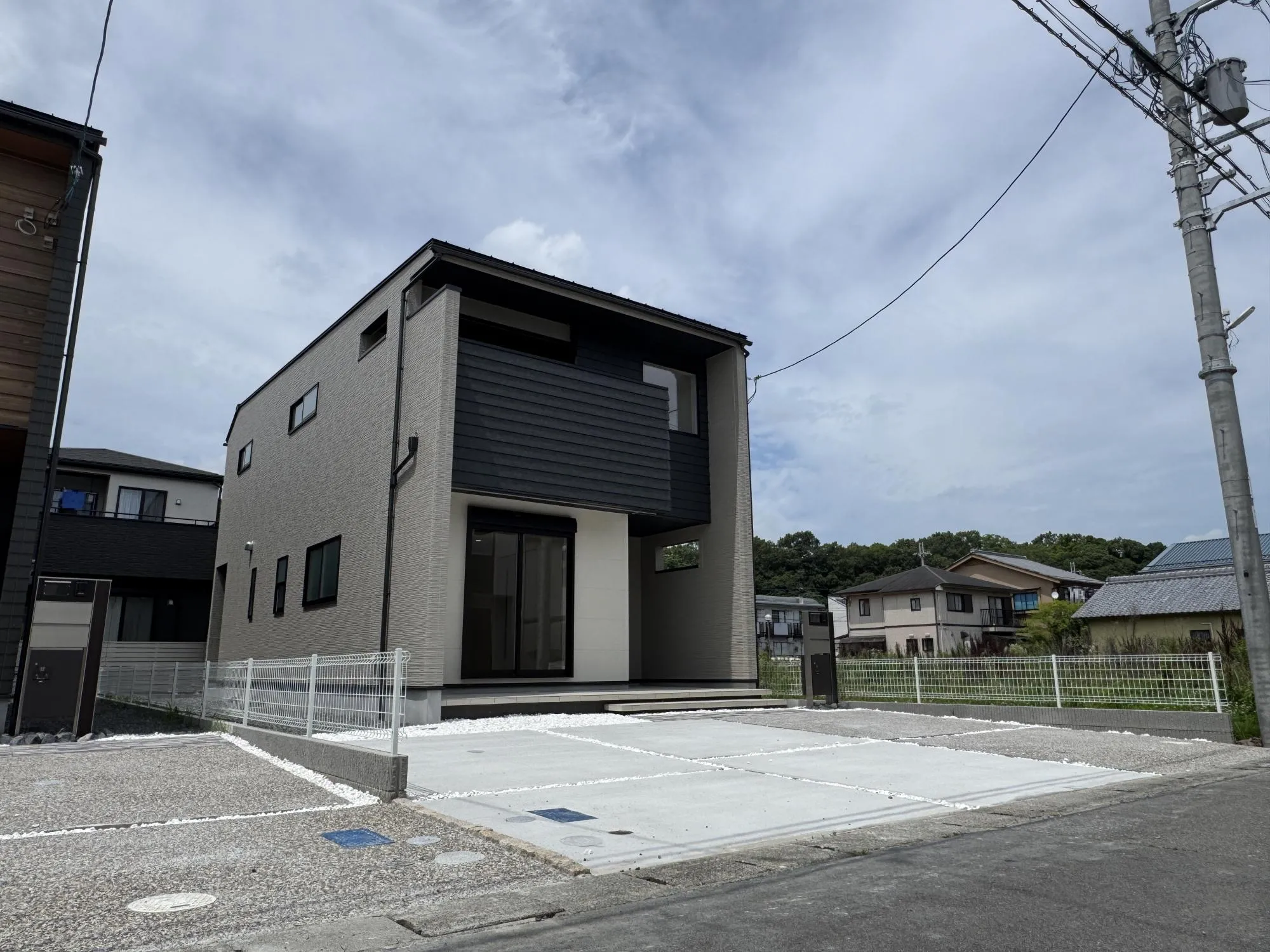 【外観③号棟】
