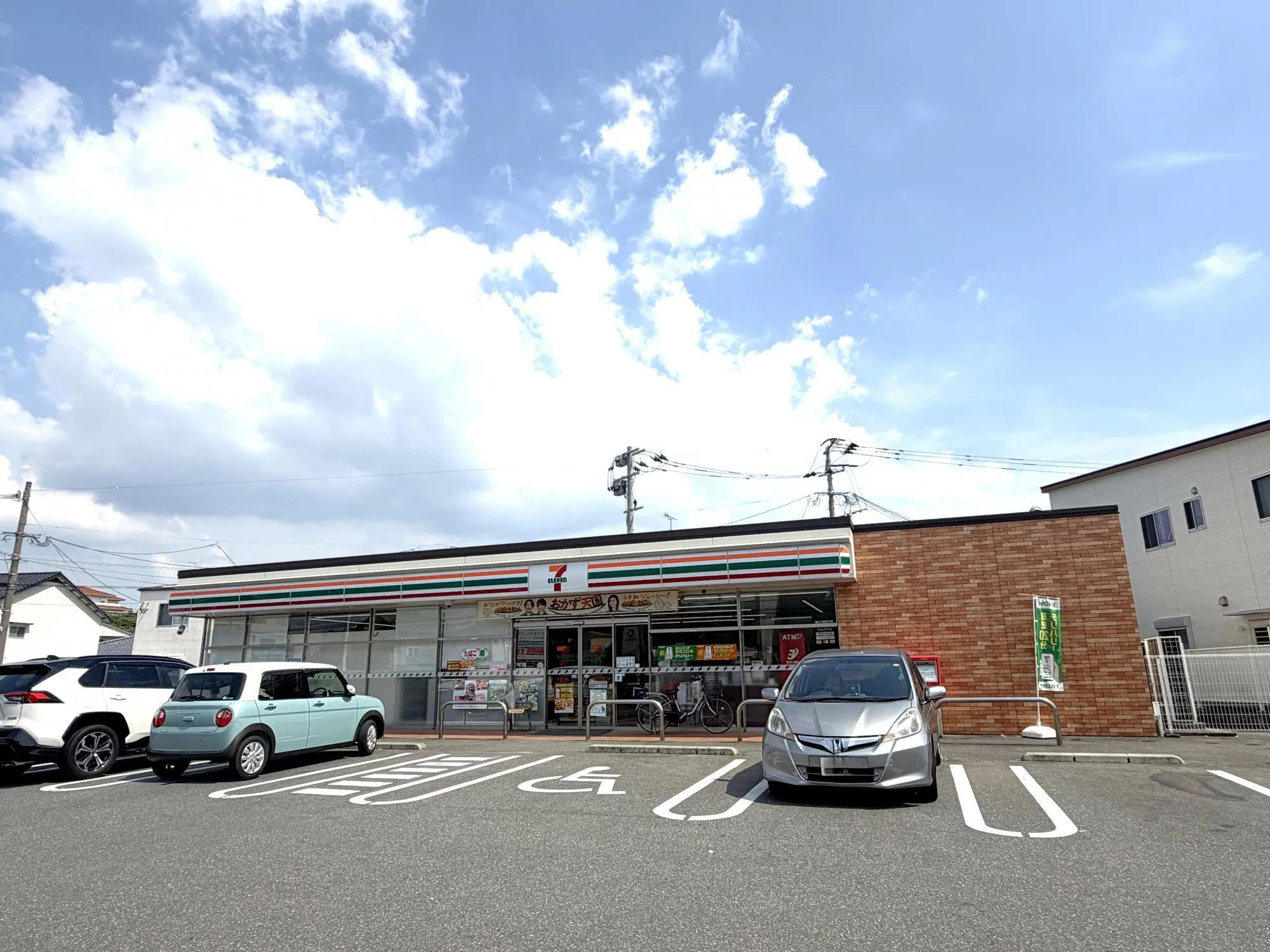 セブン-イレブン福岡老司3丁目店
