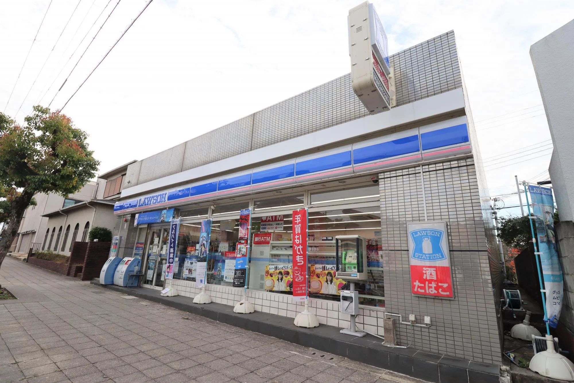 ローソン川西水明台店