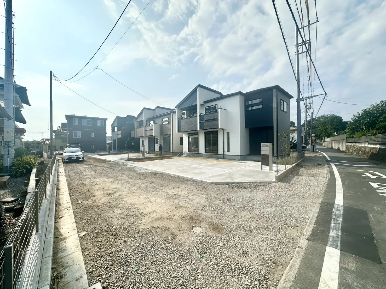 現地写真(手前:3号棟)