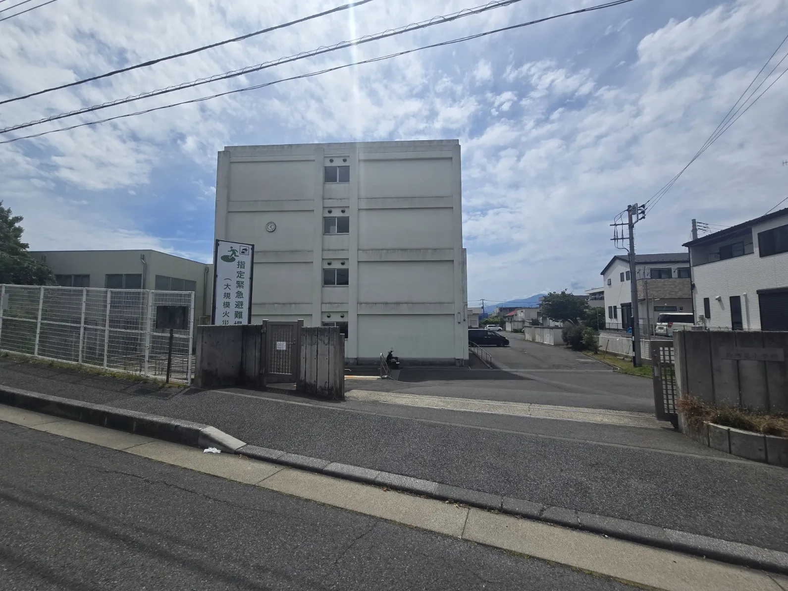 藤沢市立御所見小学校