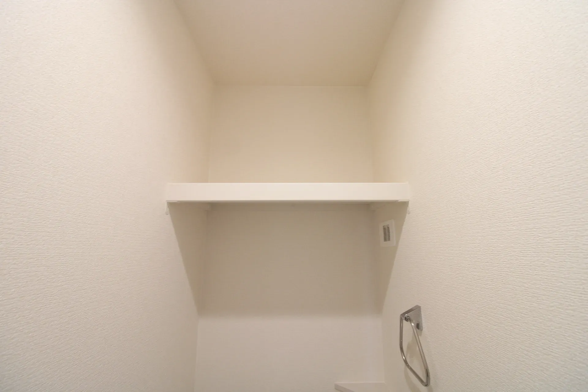 トイレ枕棚