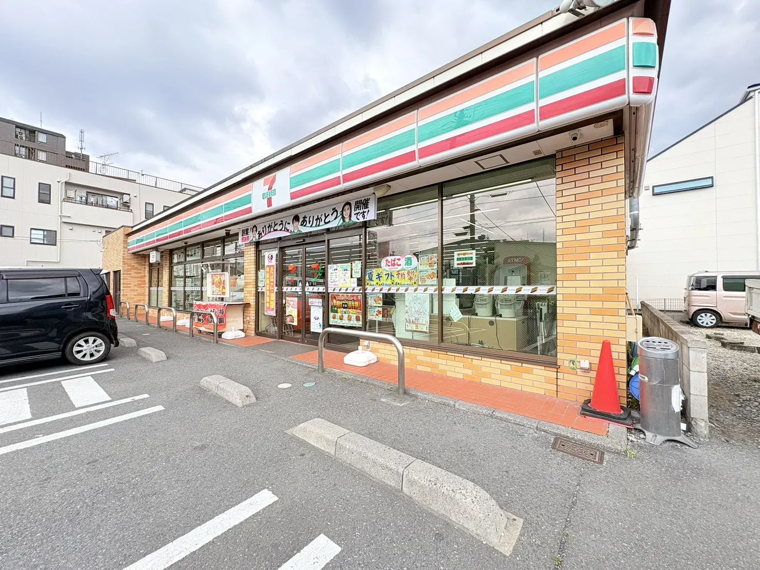 セブンイレブン足立鹿浜6丁目店