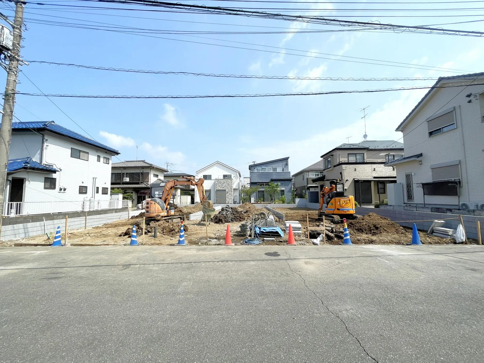 【外観写真】長期優良住宅認定取得。住宅性能評価W取得の確かな品質で、永く安心してお住まいいただけます。