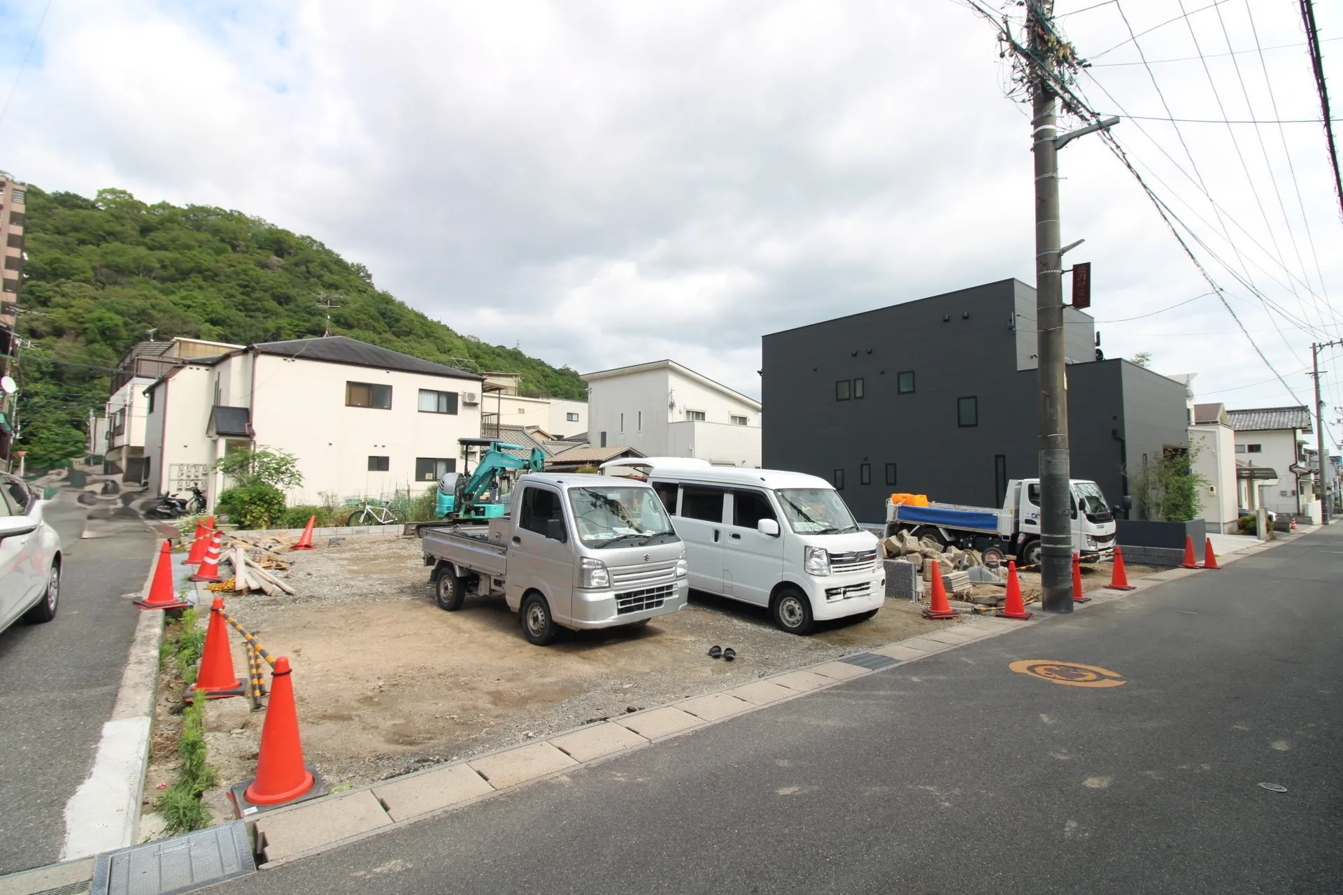 前面道路から見た宅地