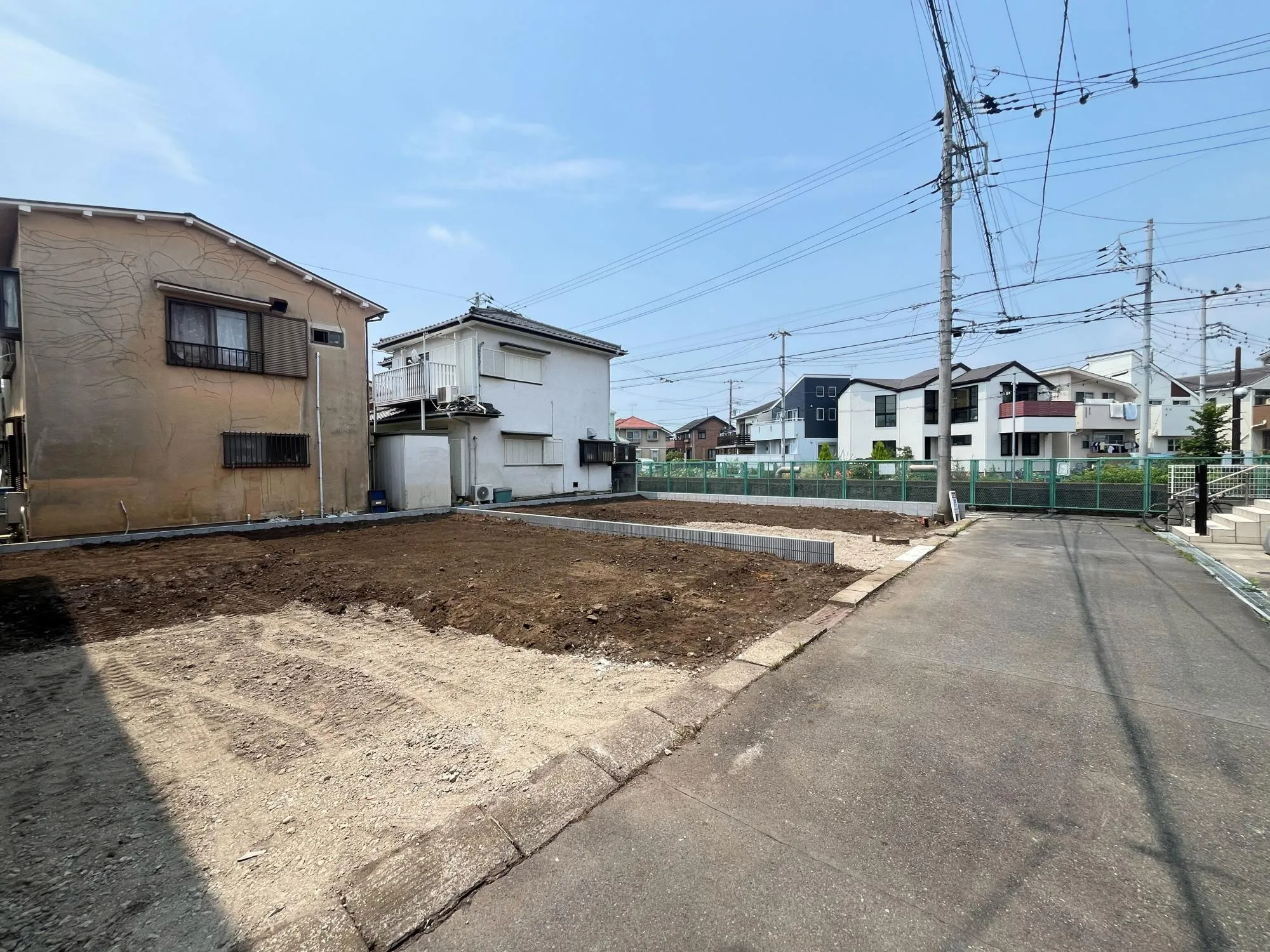 これから建築が進み完成が楽しみな物件です。