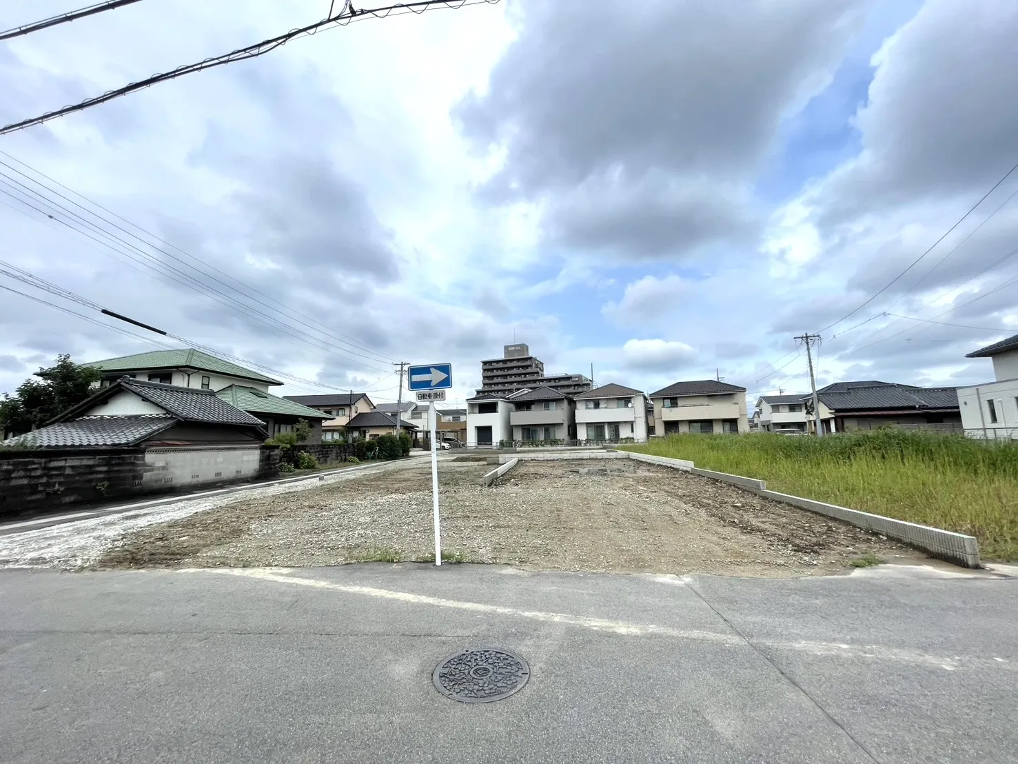 販売現地