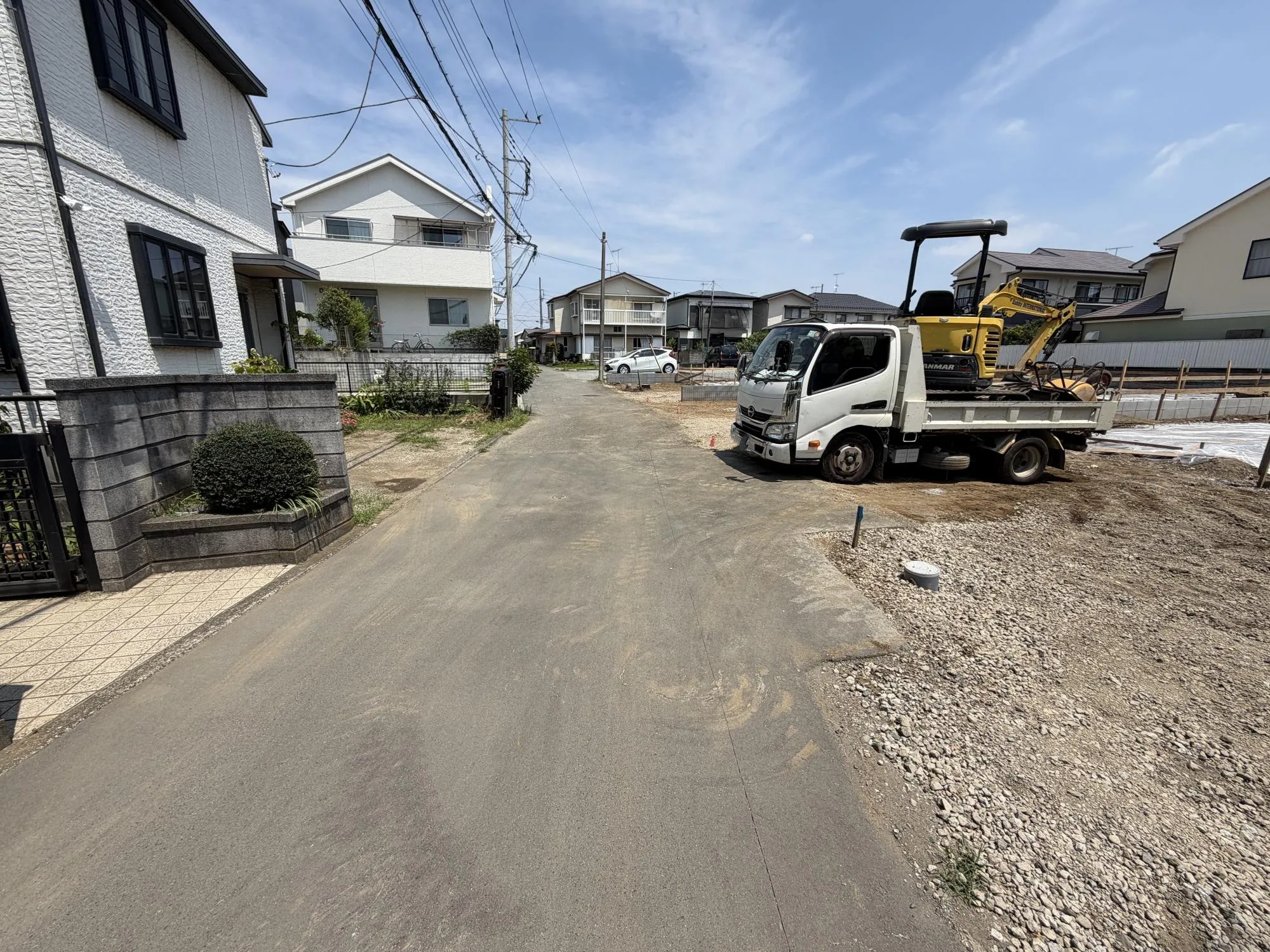 販売現地