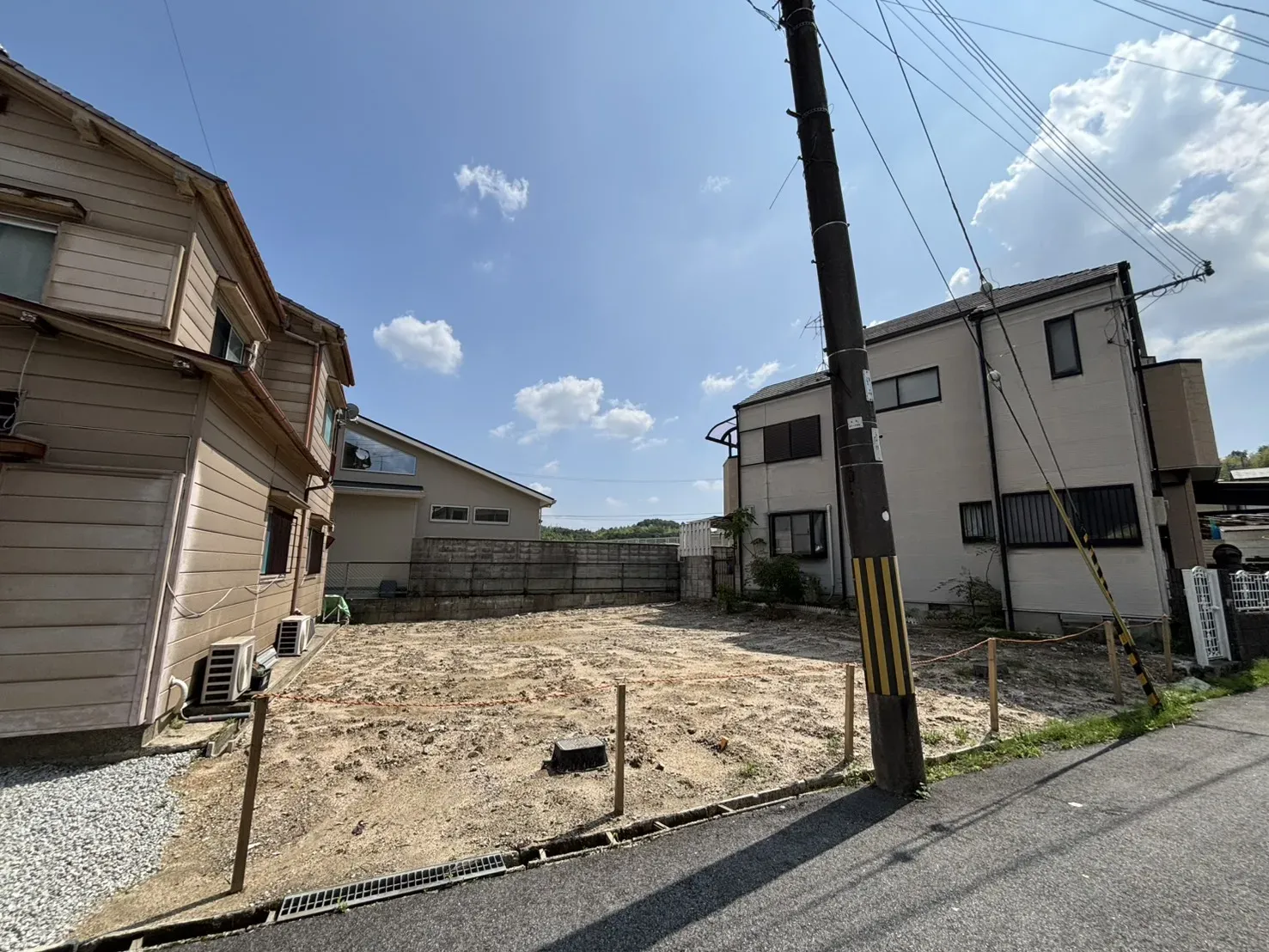 ブルーミングガーデン 生駒市小平尾町1棟